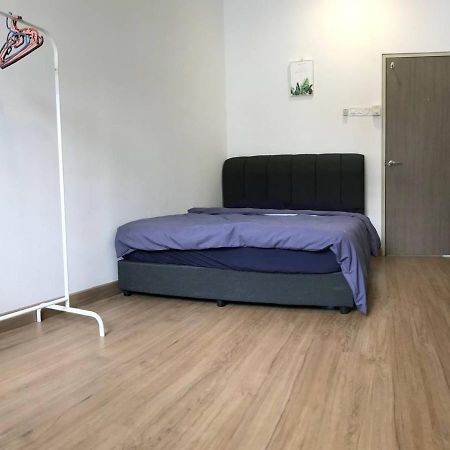 Homestay 3Br Near Setia Alam Shah Alam Buitenkant foto